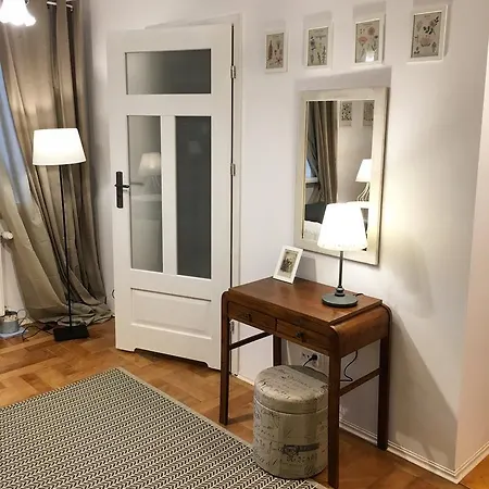 Kwatera prywatna Zielarnia Dom Gościnny *