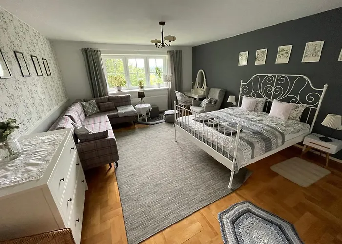 Zielarnia Dom Gościnny - Sauna Kwatera prywatna *